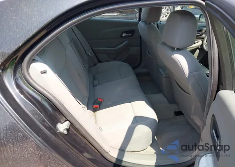 2015 Chevrolet Malibu Ls from USA, damaged, VIN 1G11B5SL8FF121957